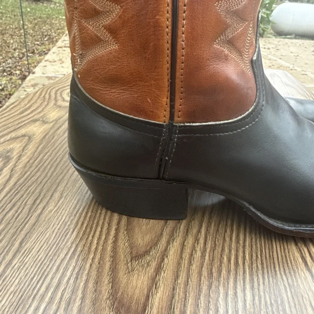 LAREDO Mens 10D Western Dress / Casual Boots Brown And Black Pull On Pointed Toe